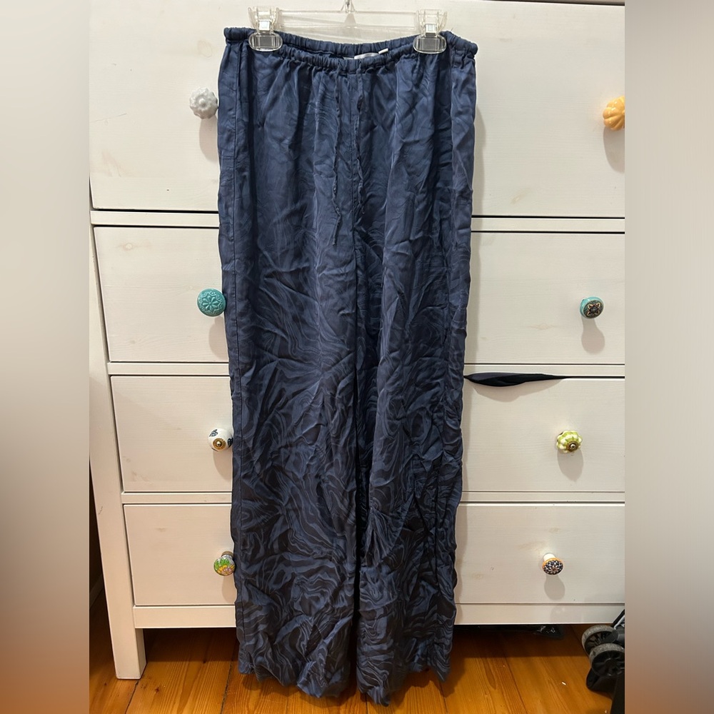 Stockholm Atelier Patterned Flowy Pants